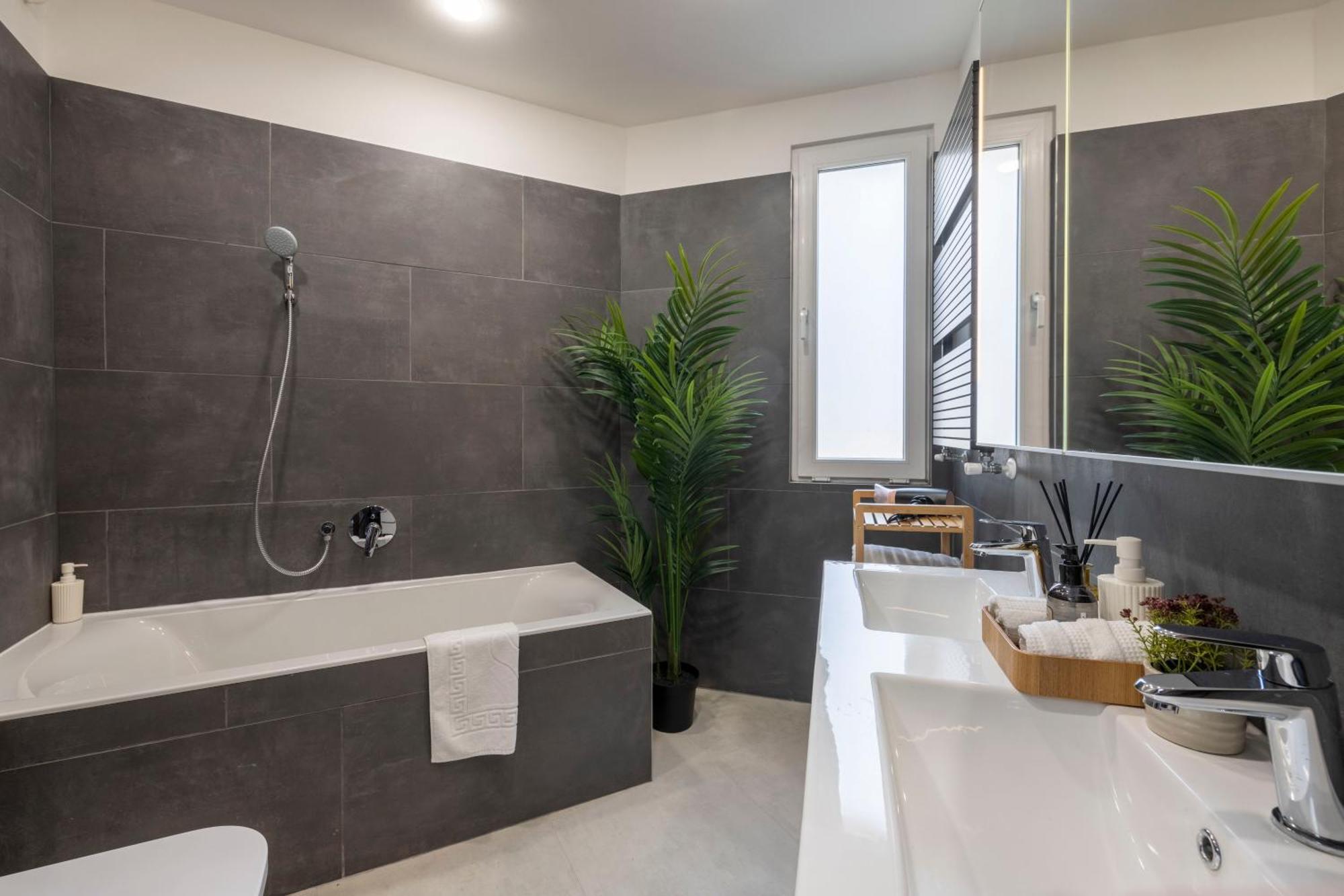 Exclusive & Central Duplex Residence By Prestige Homes Budapest Exteriör bild